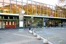 Parkings Gare de Grenoble à Grenoble - Réservez au meilleur prix