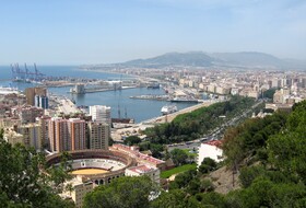Car parks in Málaga - Book at the best price