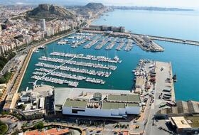 Parkings Puerto Alicante à Alicante - Réservez au meilleur prix