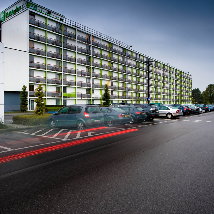 Holiday Inn Bruxelles Aéroport Hotel Car Park External In