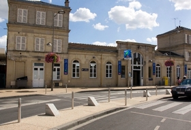 Parkings Gare de Villiers-le-Bel - Gonesse - Arnouville à Arnouville - Réservez au meilleur prix
