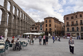 Car parks in Segovia city centre - Book at the best price