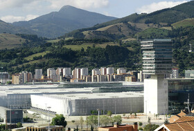 Parkings Parking Bilbao Exhibition Centre (BEC) à Barakaldo - Réservez au meilleur prix
