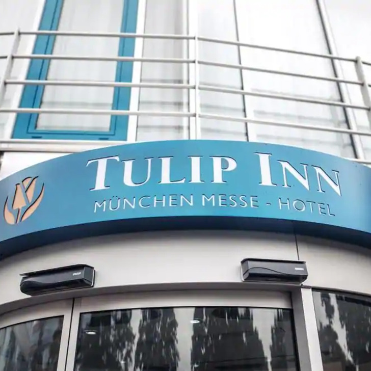 Hotel Parkplatz Tulip Inn München Messe überdacht In