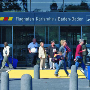 Günstig Parken Flughafen Karlsruhe