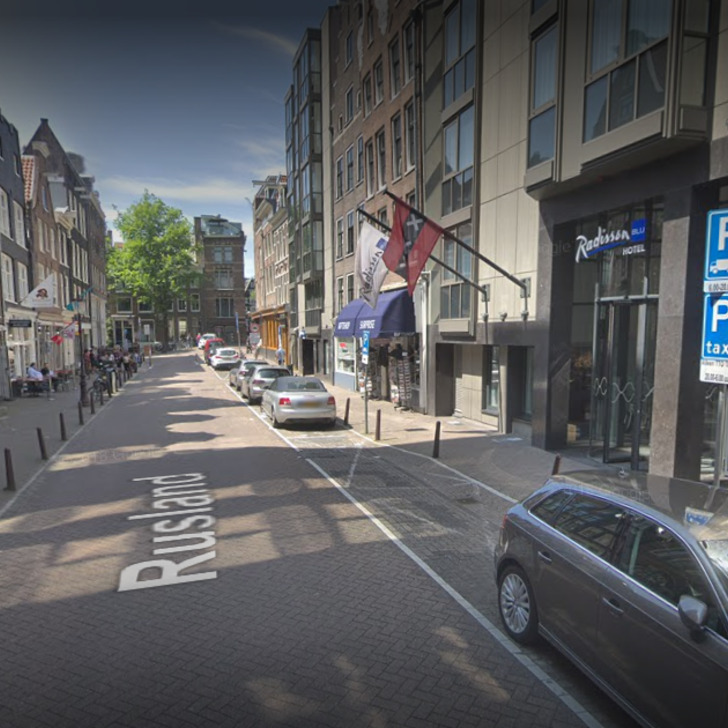 Parking Service Voiturier WEPARC - RUSLAND (Couvert) Amsterdam