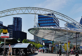 Parkeerplaats Station Rotterdam Blaak in Rotterdam : tarieven en abonnementen - Parkeren bij het station | Onepark
