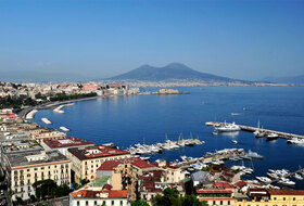 Car parks in Napoli - Book at the best price