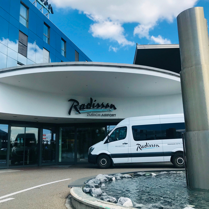 Parking Hôtel RADISSON ZURICH AIRPORT (Couvert) Rümlang