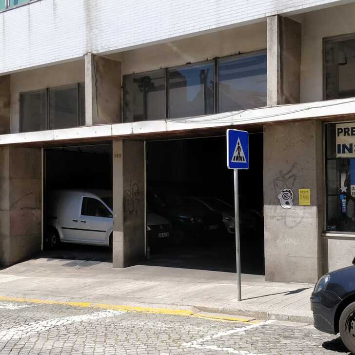 Parking Public GARAGEM F. LEAL (Couvert) Porto