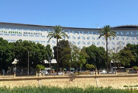 Parkings Hospital Universitario Reina Sofía à Murcia - Réservez au meilleur prix