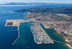Parkings Puerto de Algeciras à Algeciras - Réservez au meilleur prix