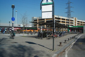 Parkings San Donato à Milano - Réservez au meilleur prix