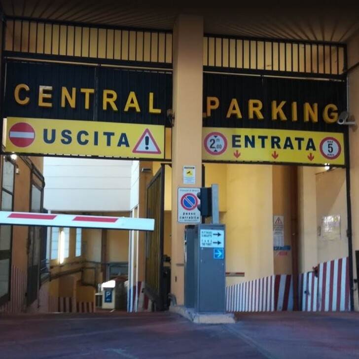 Parking Public CENTRAL PARKING (Couvert) Milano