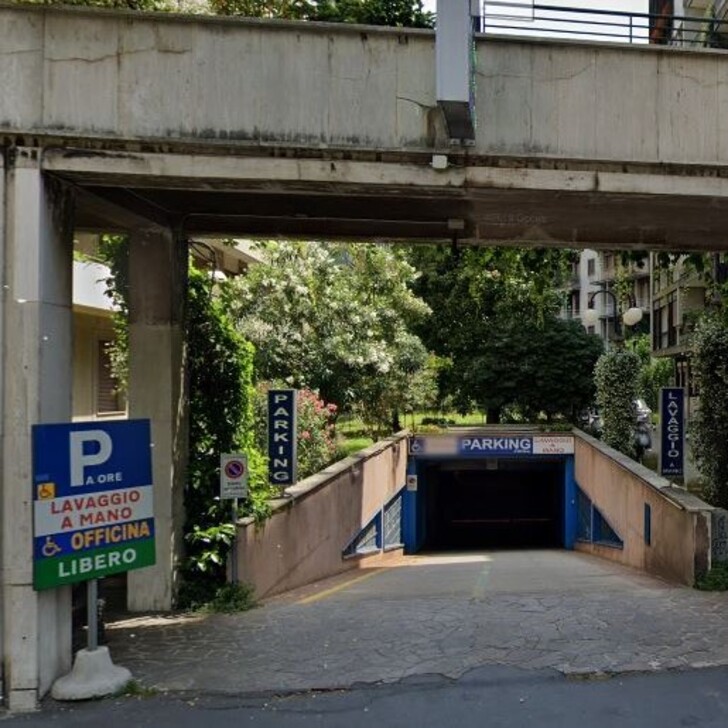 Parking Public GARAGE FIERA (Couvert) Milano