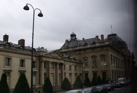 Parkings Avenue de la Motte-Picquet à Paris - Réservez au meilleur prix