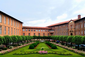 Parkings Esquirol à Toulouse - Réservez au meilleur prix