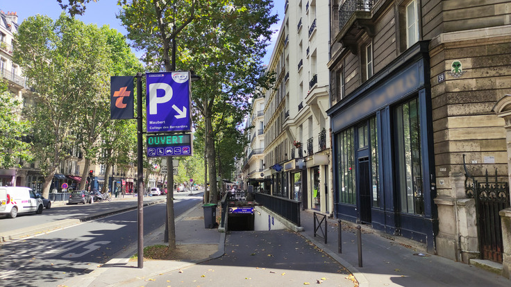 Parking Public SAEMES MAUBERT COLLÈGE DES BERNARDINS (Couvert)