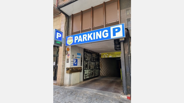 Parking Public GARAJE PREMIER PONZANO (Couvert)