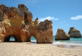 Car parks in Faro - Book at the best price