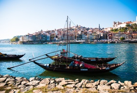Parkeerplaatsen in Porto - Boek tegen de beste prijs
